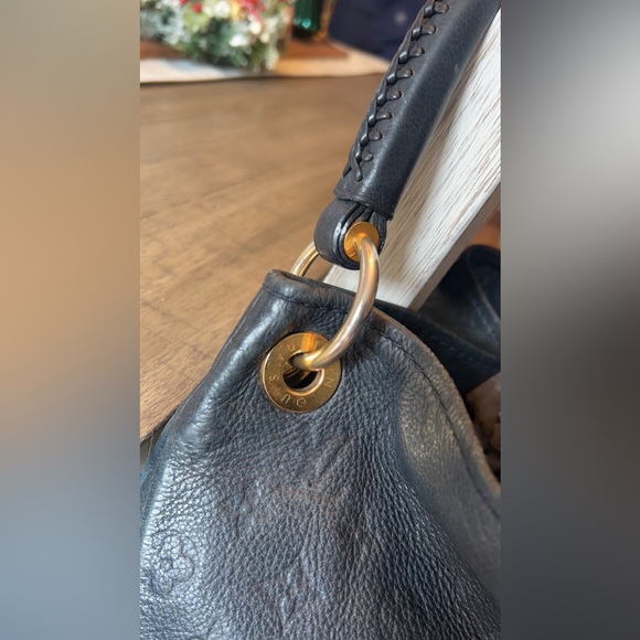 Louis Vuitton artsy - Picture 5 of 9